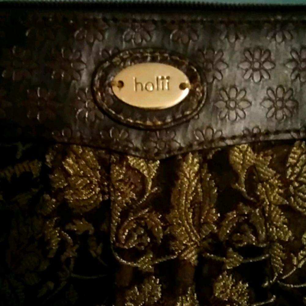 Holii Clutch